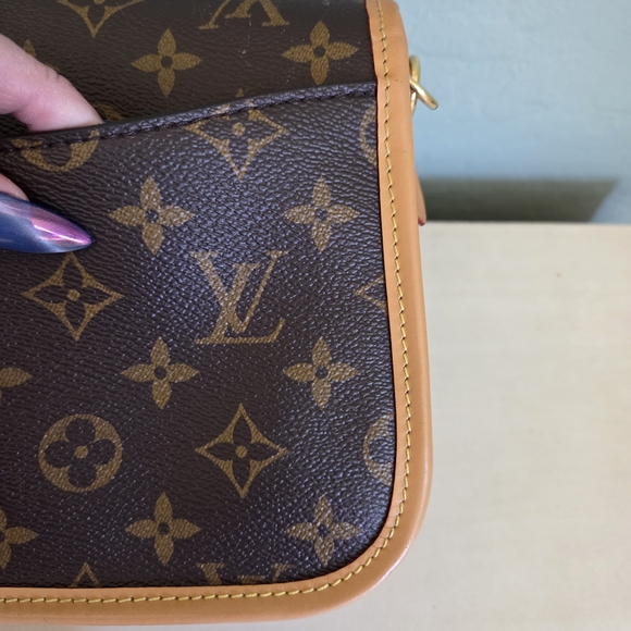Louis Vuitton Diane Monogram Black - Picture 8 of 16